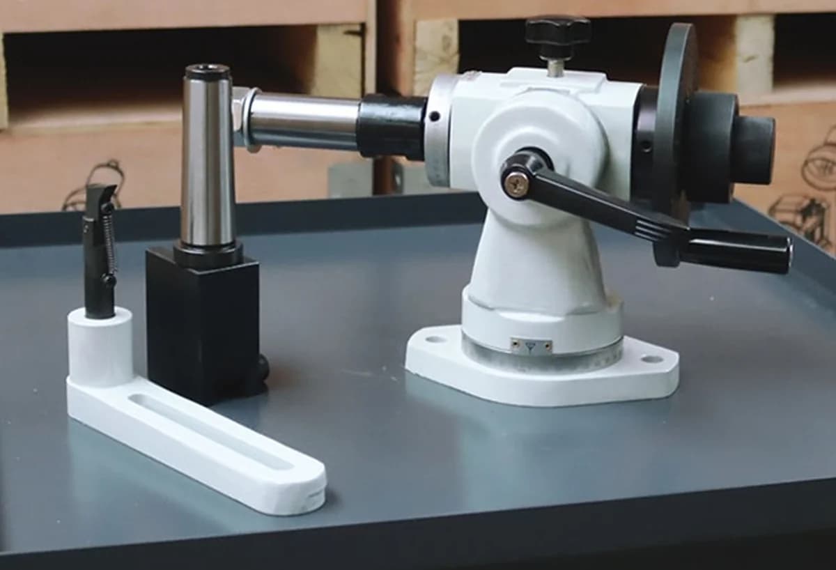 Helical cutting tools grinding Attachment for Universal Tool & Cutter Grinder machine Model 50HC — image 6