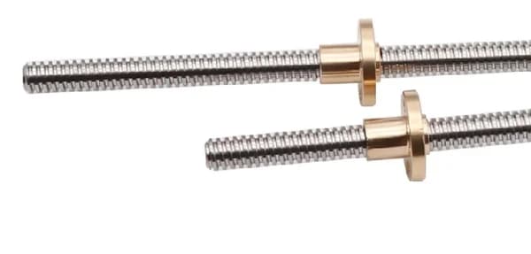 Lead screw and nut for table movement in Ram Turret milling machine