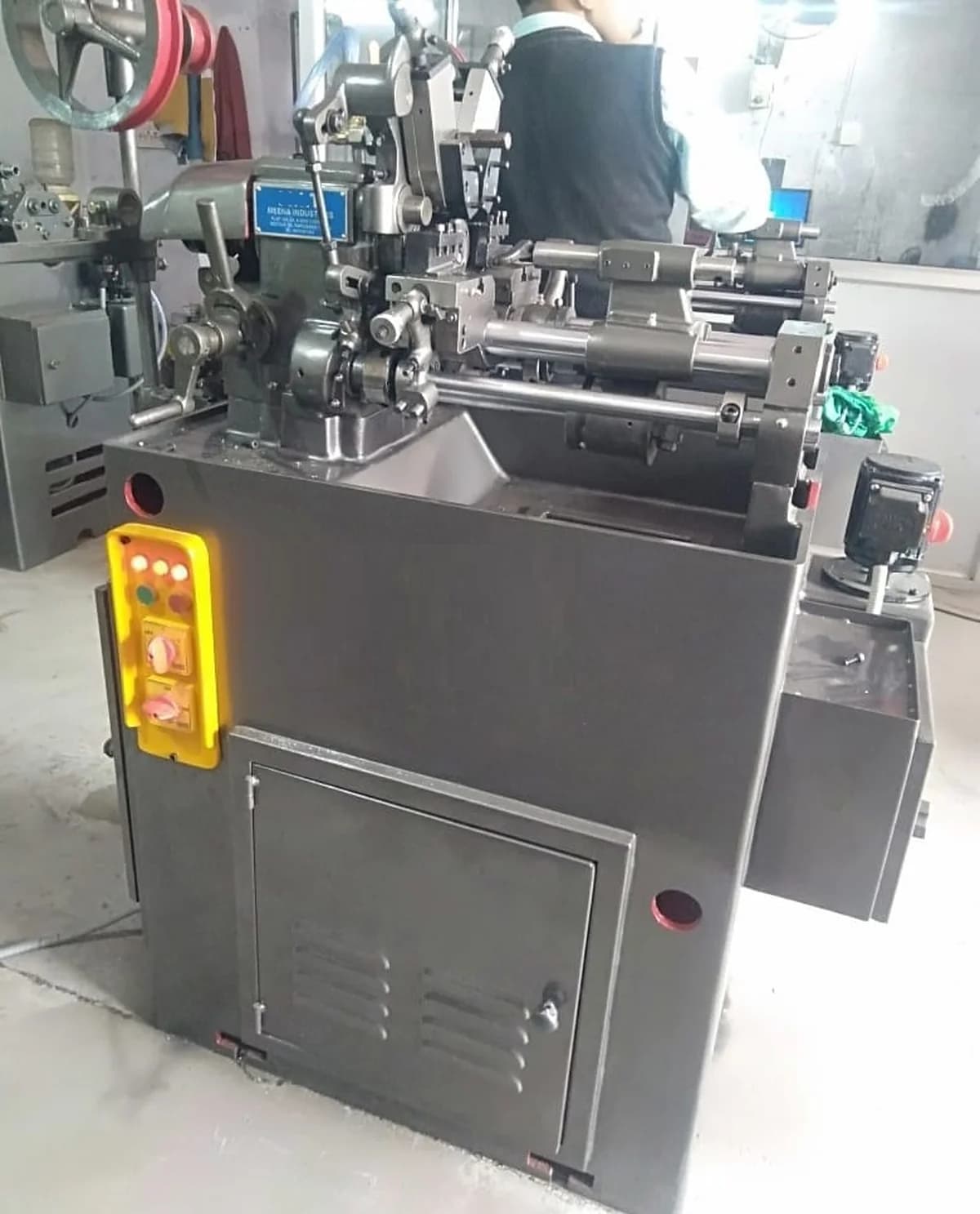 Single Spindle Automat Traub Machine — image 13