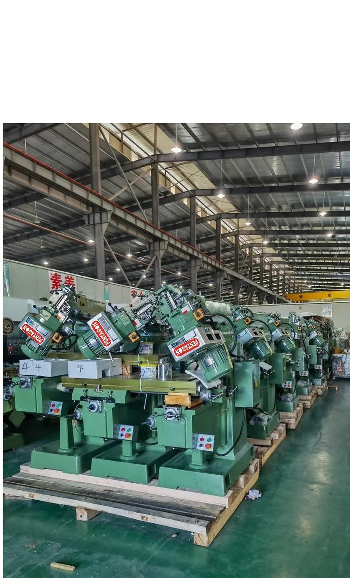 PENTAGON Curved Body Vertical RAM Turret Milling Machine — image 2