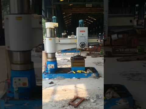 All Geared Auto Feed Radial Drilling Machine with Hydraulic Locking and Feeding Mechanism — demo