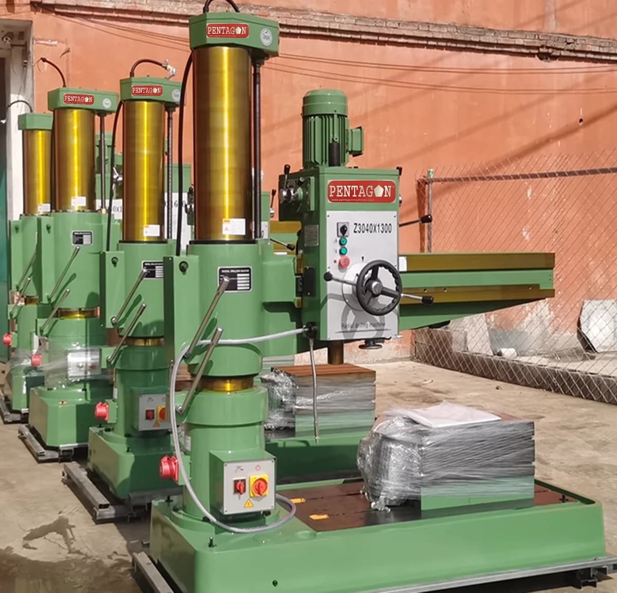 All Geared Auto Feed Radial Drilling Machine with Mechanical locking system — image 8