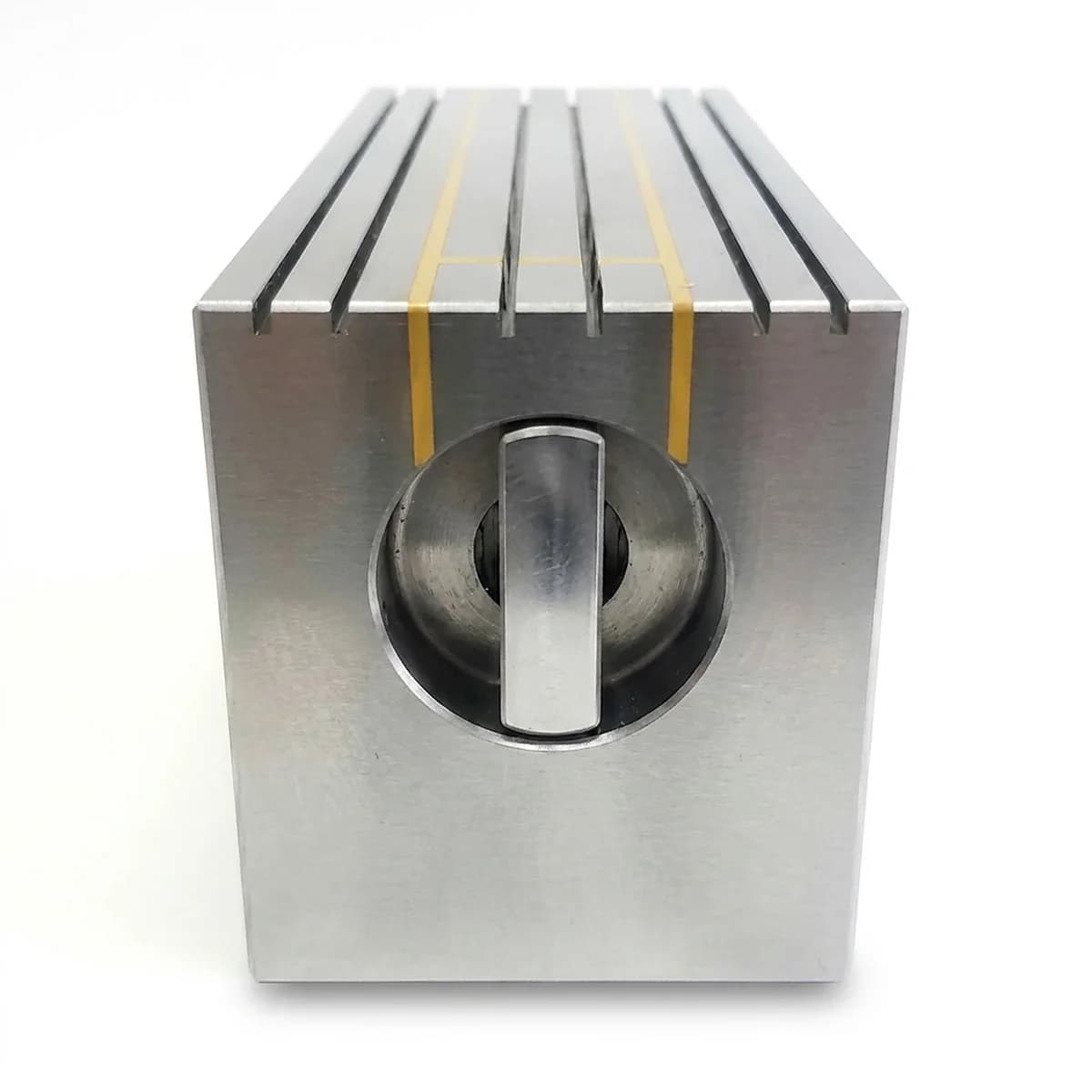 Crystal Magnetic Tool Holder for Industrial & Workshop Use — image 3